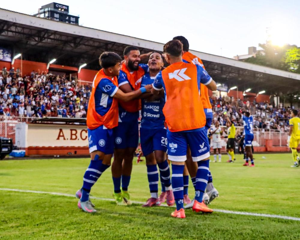 Fotos: Franz Fleischfresser • Foz do Iguaçu FC