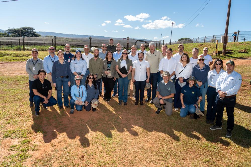 Itaipu e governos do Brasil e Paraguai promovem visita técnica a produtores de tilápia